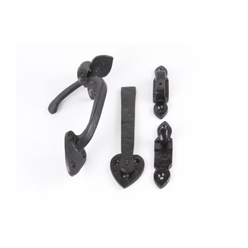 Black Antique Locking Thumb Latch