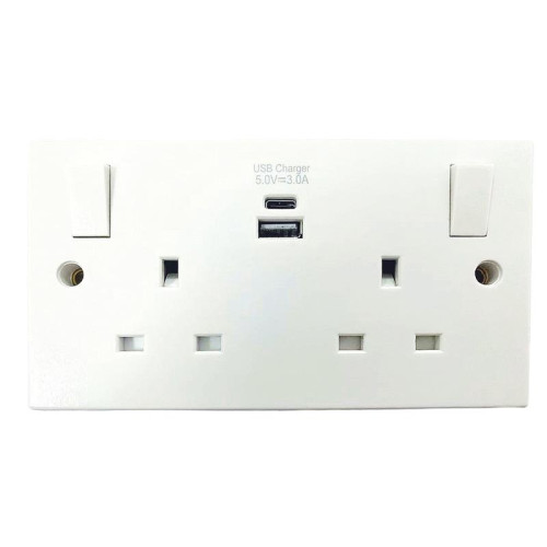 Dencon Switched Socket 2-Gang + 2 USB A/C Ports 13A