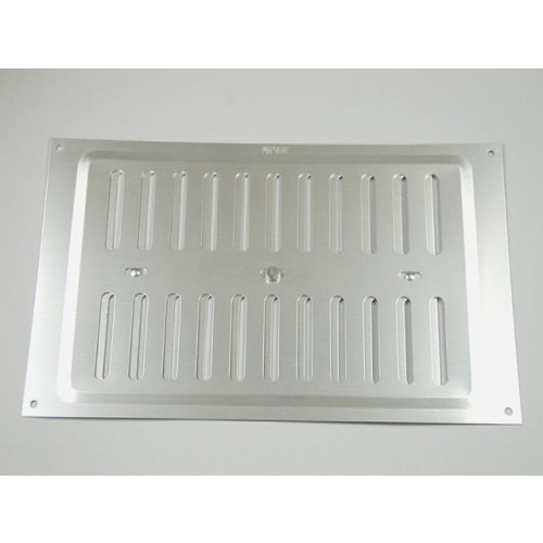 Adj Vent 9" x 3" Aluminium