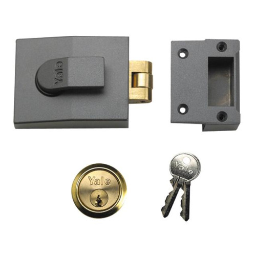 81 Rollerbolt Nightlatch DMG Brass Cylinder 60mm Backset Box