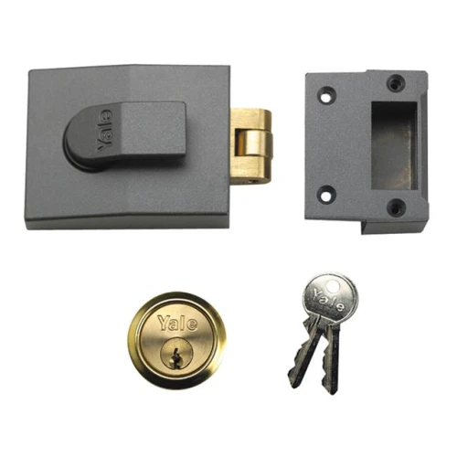 81 Rollerbolt Nightlatch DMG Brass Cylinder 60mm Backset Box